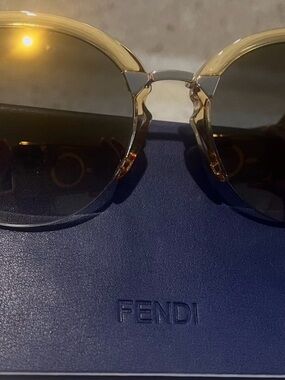 Fendi Round Sunglasses in Brown and Gold Gradient
